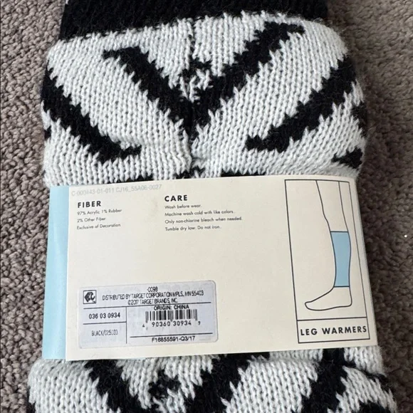 Cat & Jack Black/White Faux Fur Leg Warmers - Picture 4 of 4